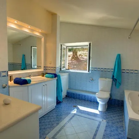Arhondiko By Vintage Travel Villa Ermones
